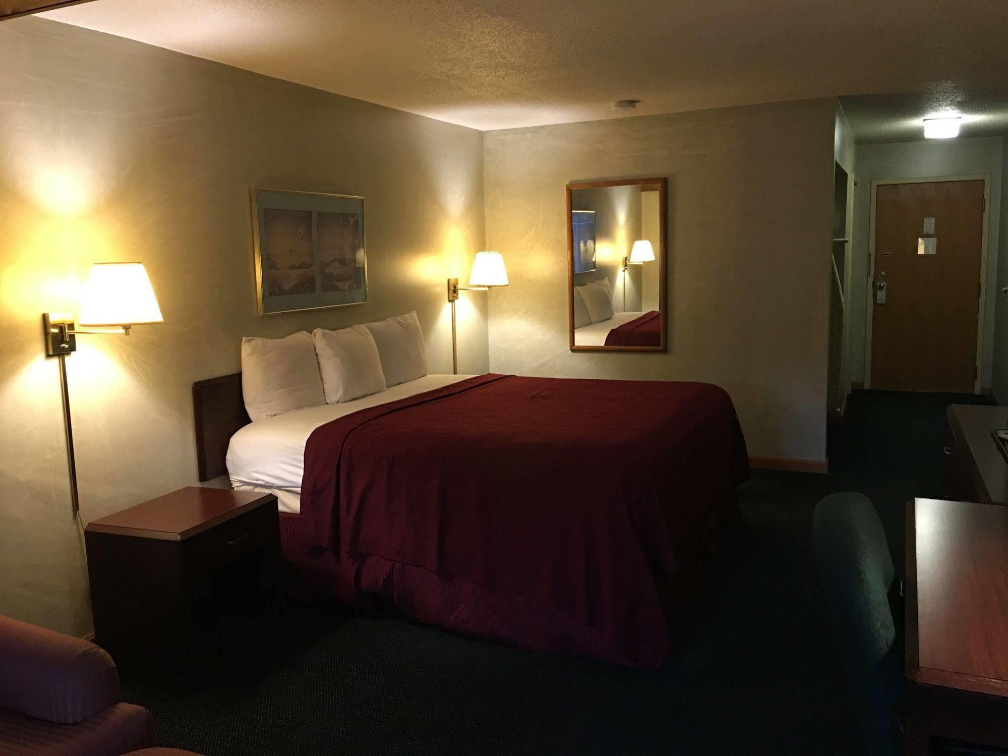 Motel Sun Inn Winthrop Harbor Exterior foto